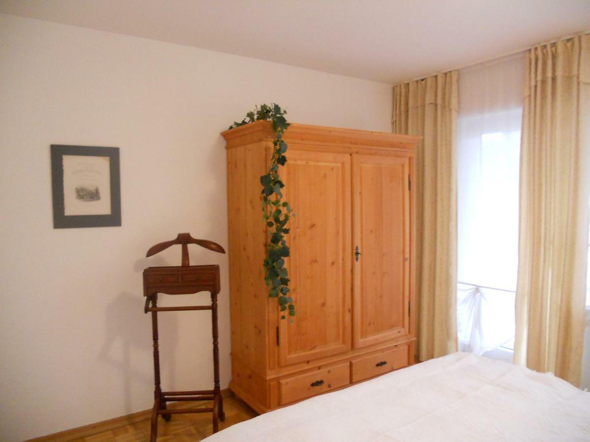 Ferienwohnung In Bonn Esterno foto