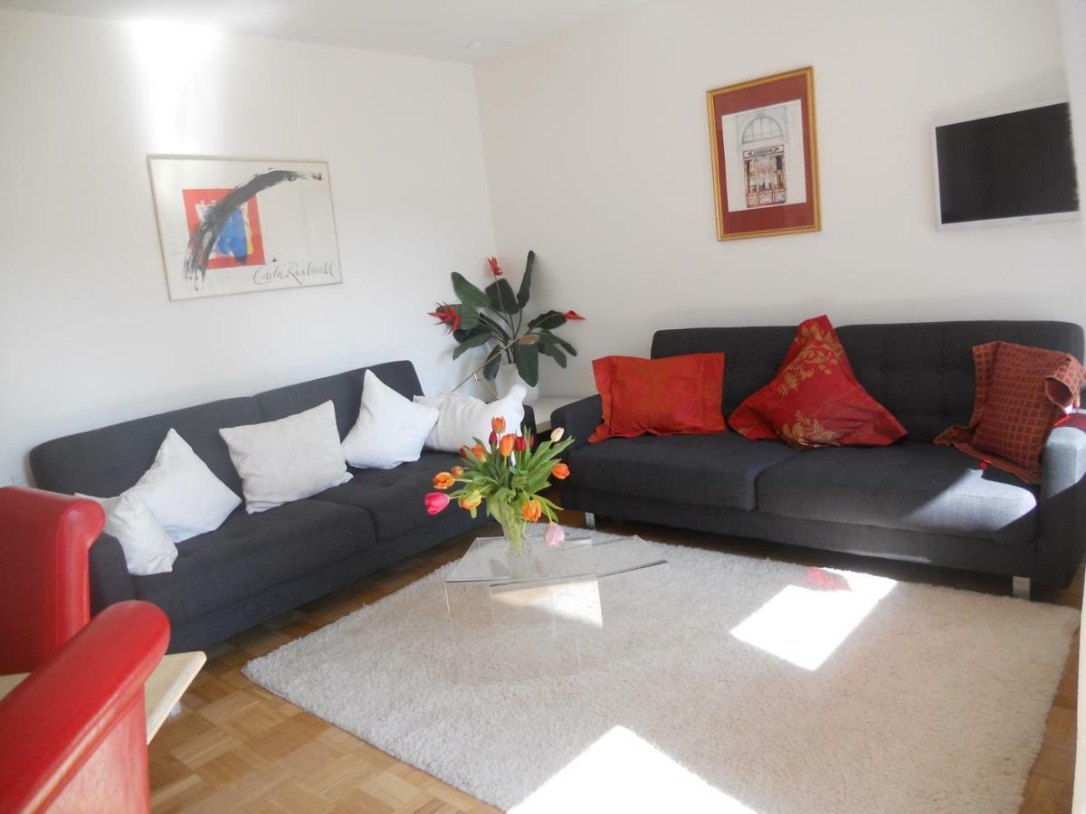 Ferienwohnung In Bonn Esterno foto