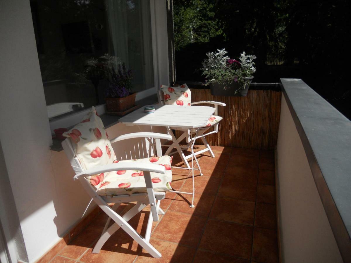 Ferienwohnung In Bonn Esterno foto