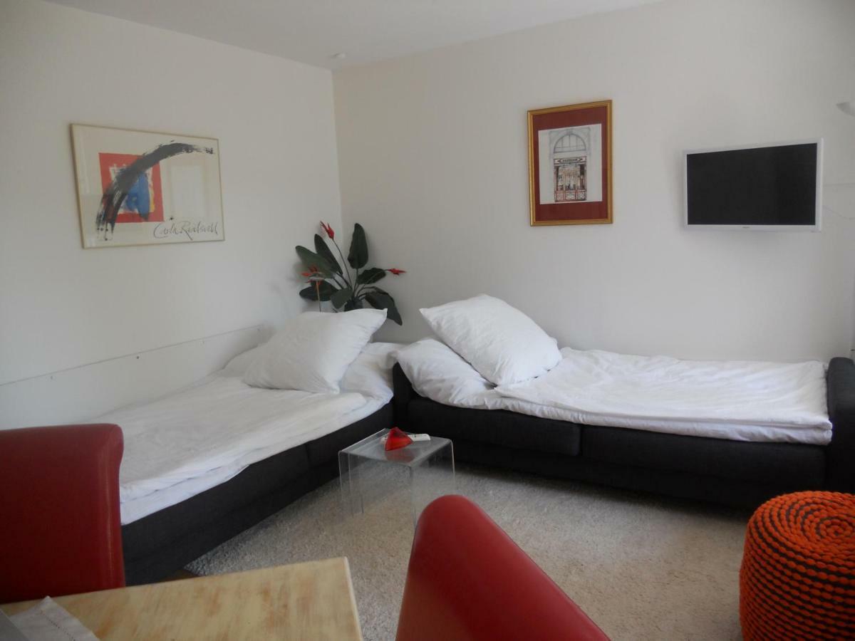 Ferienwohnung In Bonn Esterno foto