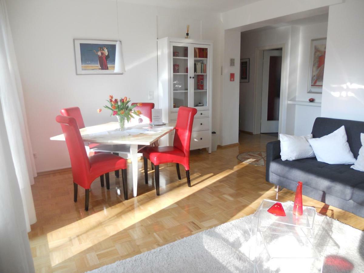 Ferienwohnung In Bonn Esterno foto